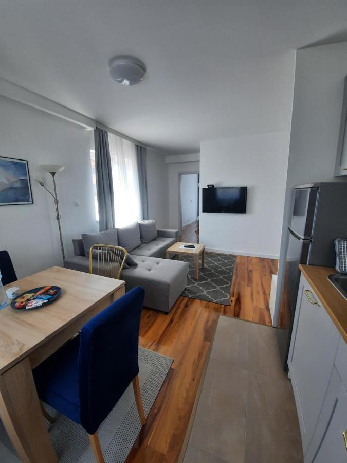Divizija Lux Apartments Belgrad Exterior foto